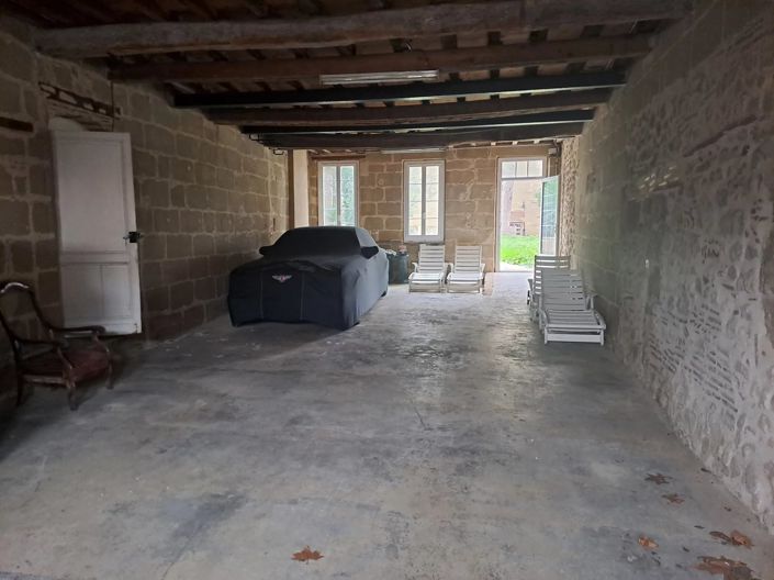 Image No.12-6 Bed House for sale