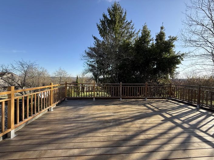 Image No.2-4 Bed House for sale