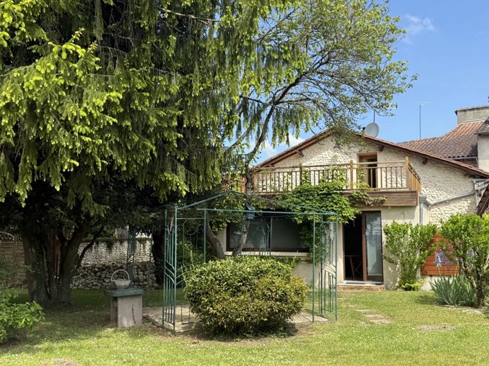 Image No.3-4 Bed House for sale