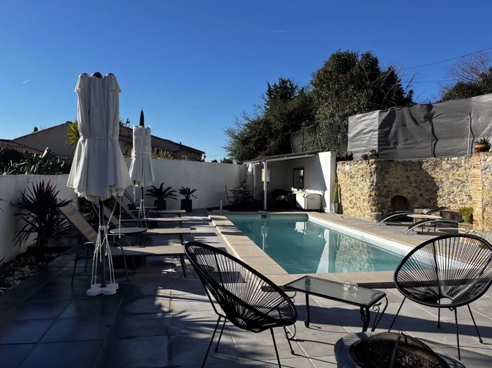 Image No.4-2 Bed House for sale