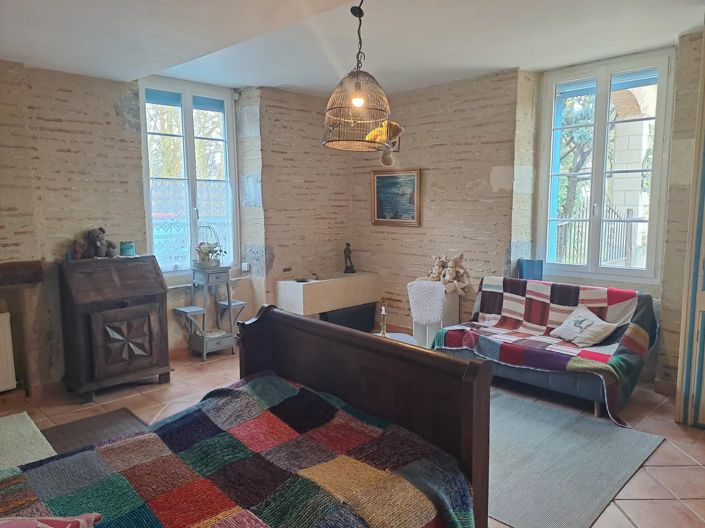 Image No.9-10 Bed House for sale