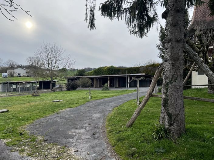 Image No.14-7 Bed Village House for sale