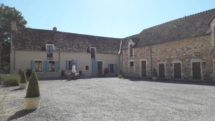 Image No.10-4 Bed Farmhouse for sale