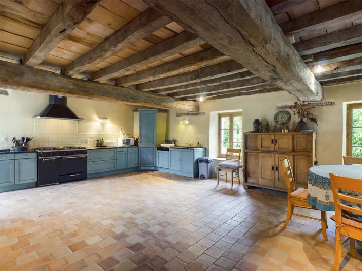 Image No.3-4 Bed Farmhouse for sale