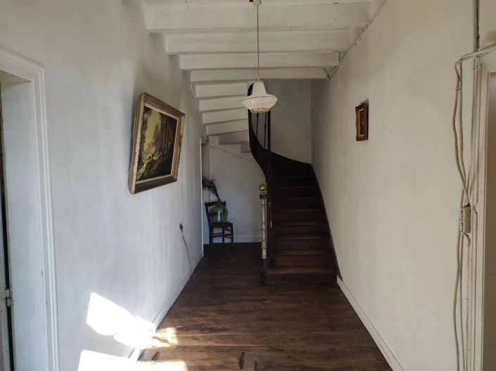 Image No.8-4 Bed House for sale