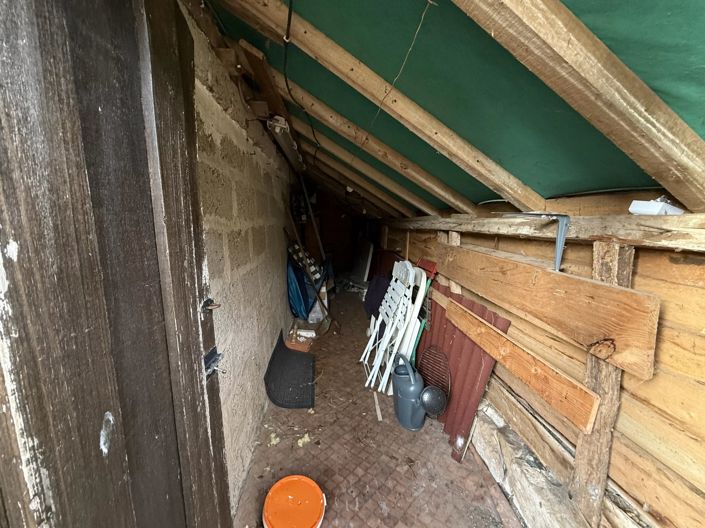 Image No.13-1 Bed House for sale