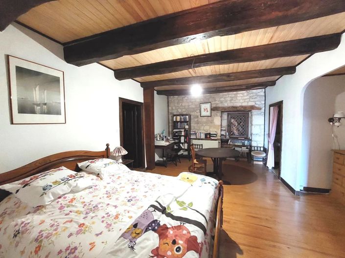 Image No.12-3 Bed House for sale