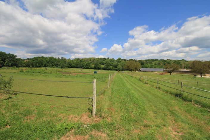 Image No.13-4 Bed House for sale