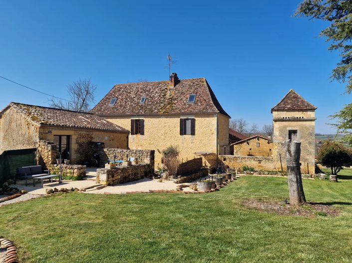 Image No.1-5 Bed House for sale