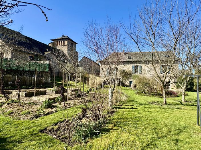 Image No.2-Maison de 7 chambres à vendre à Aveyron