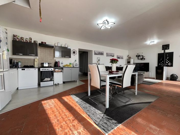 Image No.4-3 Bed House for sale