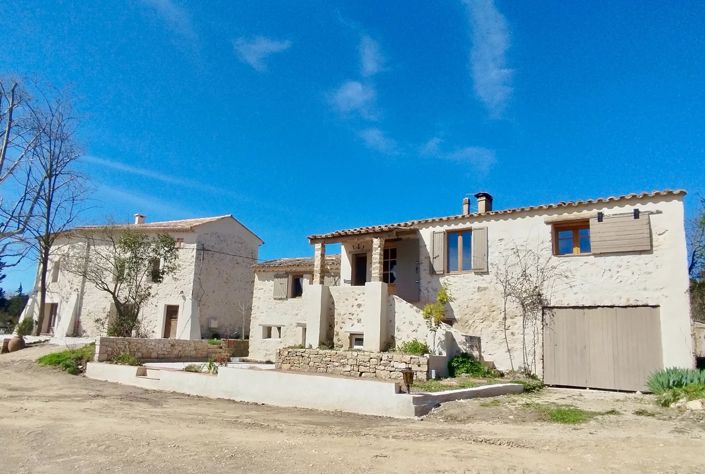 Image No.1-9 Bed House for sale