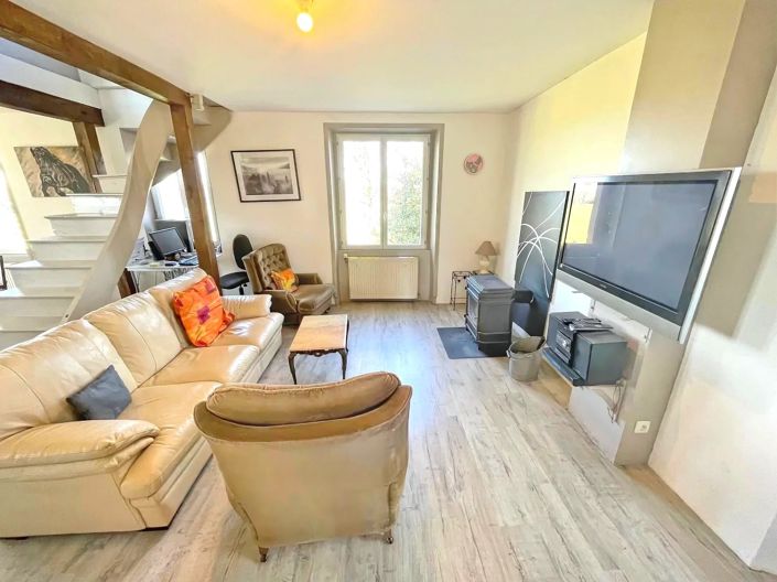 Image No.3-3 Bed House for sale