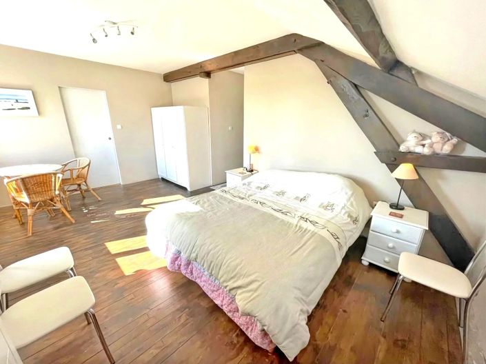 Image No.8-3 Bed House for sale