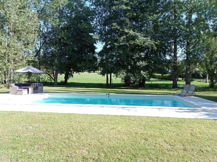 Image No.2-5 Bed House for sale