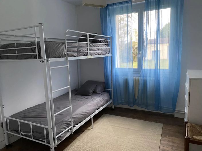 Image No.9-5 Bed House for sale