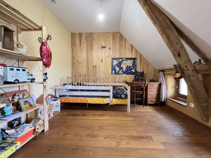 Image No.11-4 Bed House for sale