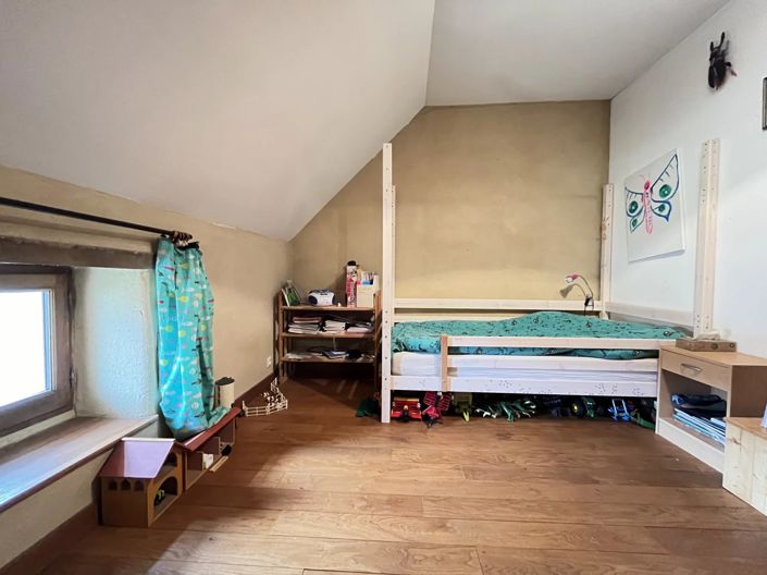 Image No.13-4 Bed House for sale