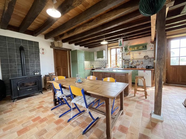 Image No.6-4 Bed House for sale