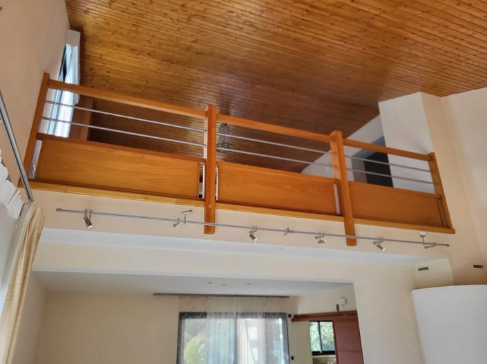 Image No.6-5 Bed House for sale