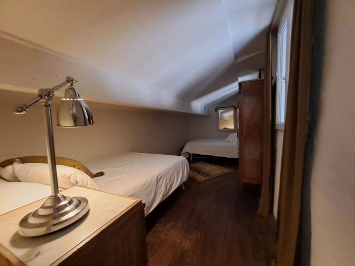 Image No.11-4 Bed House for sale