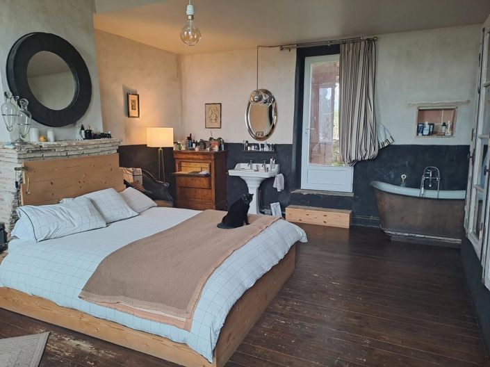 Image No.7-4 Bed House for sale