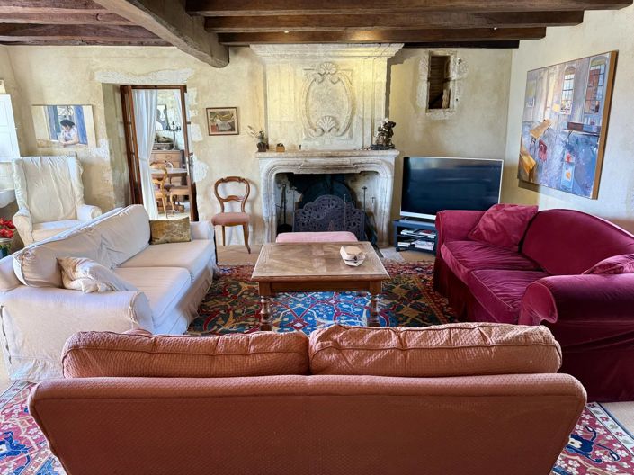 Image No.3-8 Bed House for sale