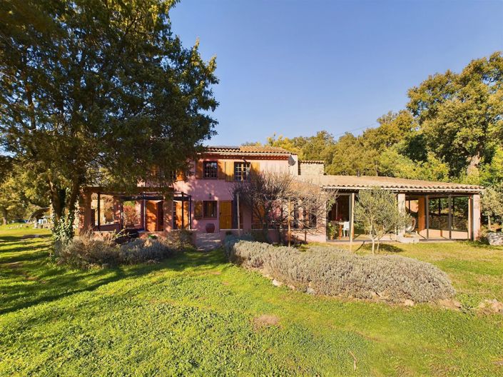 Image No.1-5 Bed House for sale