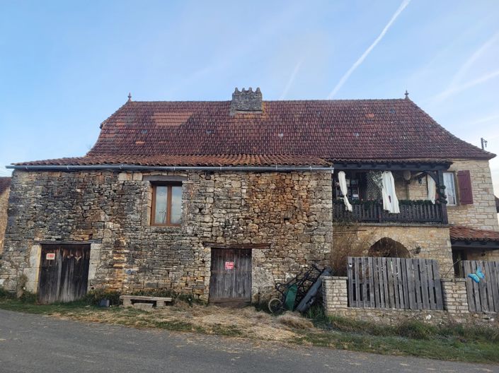Image No.1-3 Bed Farmhouse for sale