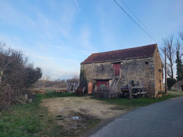 Image No.10-3 Bed Farmhouse for sale
