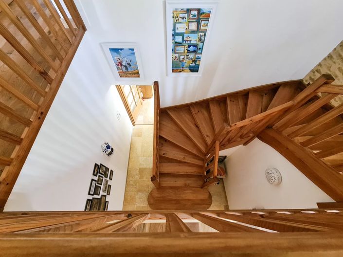 Image No.7-6 Bed House for sale