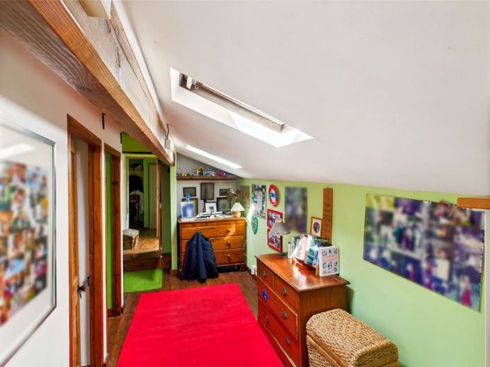 Image No.7-5 Bed Village House for sale