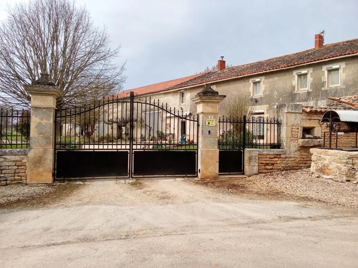 Image No.1-Maison de village de 5 chambres à vendre à Melleran