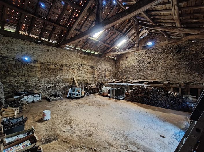 Image No.14-2 Bed House for sale