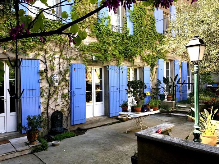 Image No.1-5 Bed House for sale