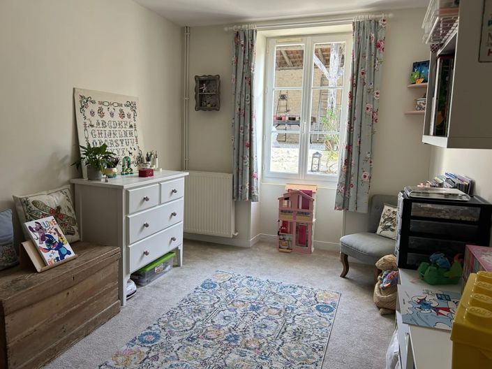 Image No.10-4 Bed House for sale