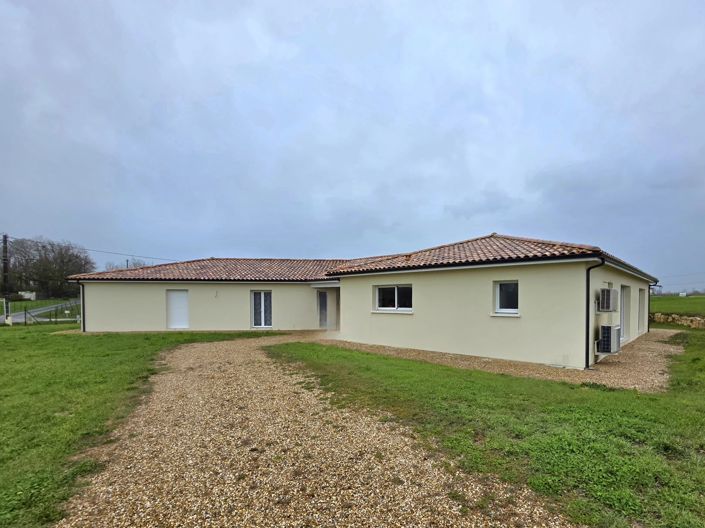 Image No.1-6 Bed House for sale