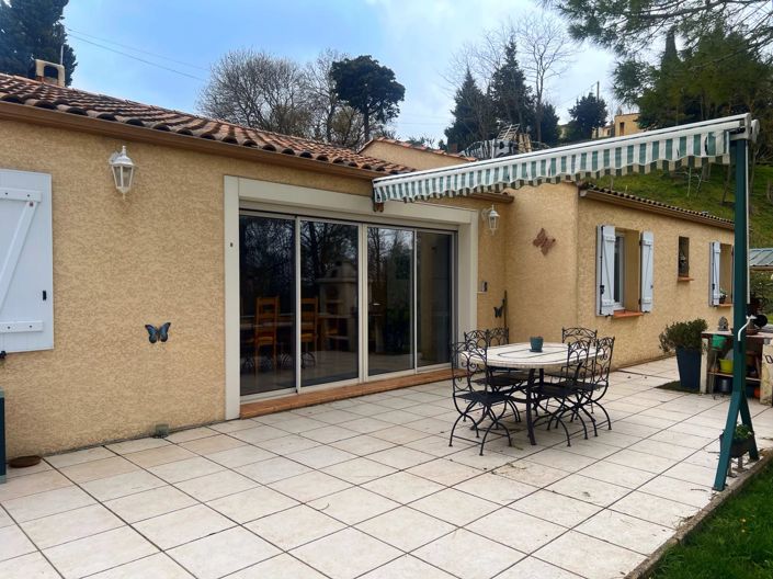 Image No.1-4 Bed House for sale