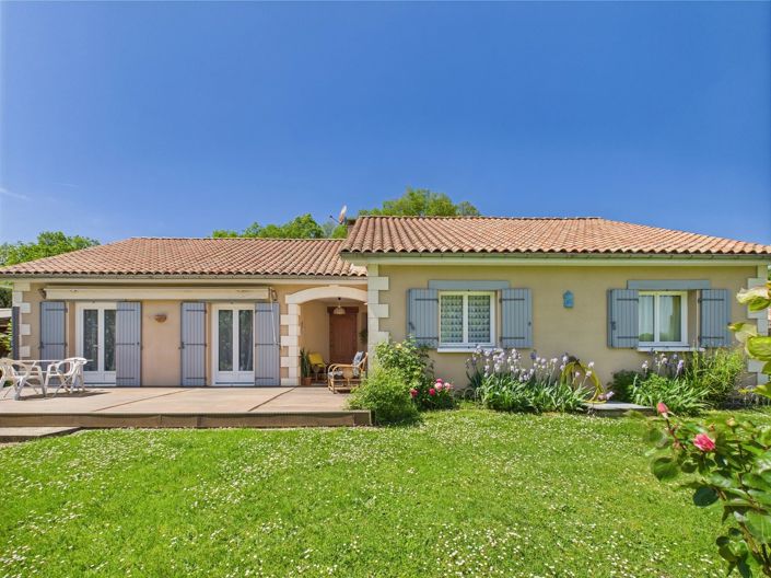 Image No.1-4 Bed House for sale