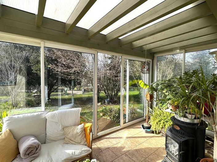 Image No.5-6 Bed House for sale