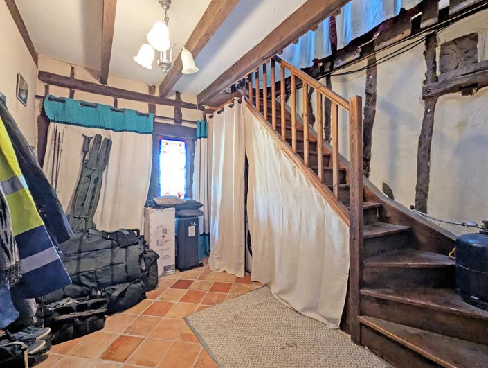 Image No.10-2 Bed House for sale