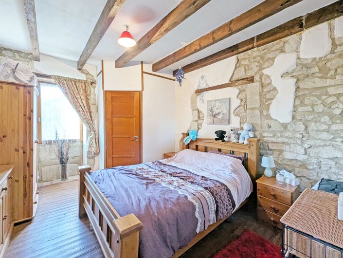 Image No.7-2 Bed House for sale