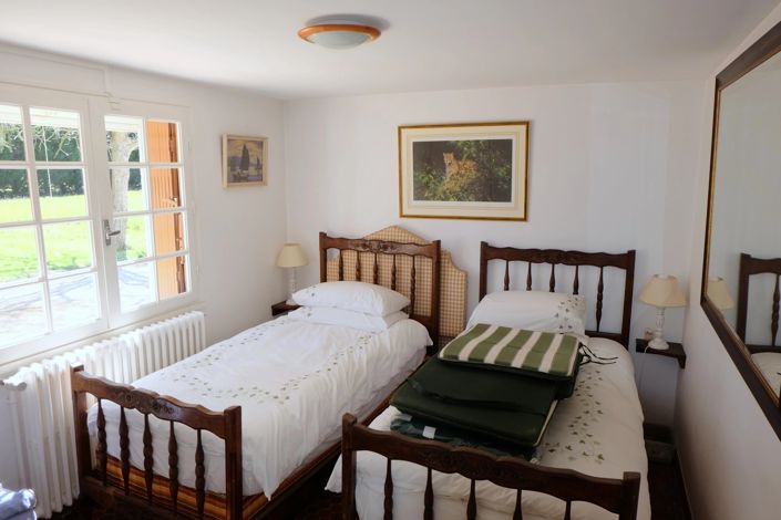 Image No.15-3 Bed House for sale