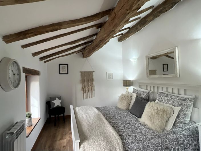 Image No.13-2 Bed House for sale