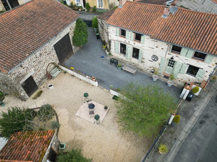 Image No.2-2 Bed House for sale