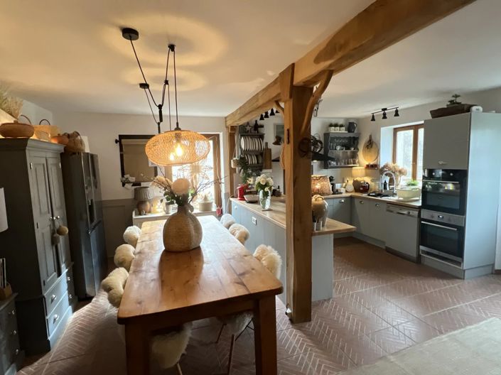 Image No.7-2 Bed House for sale