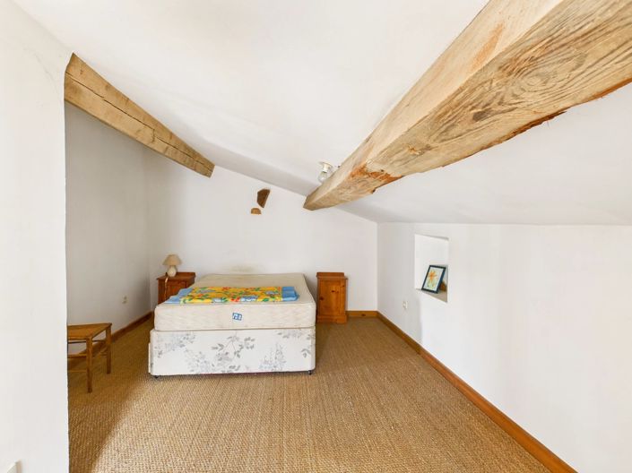 Image No.4-2 Bed Village House for sale