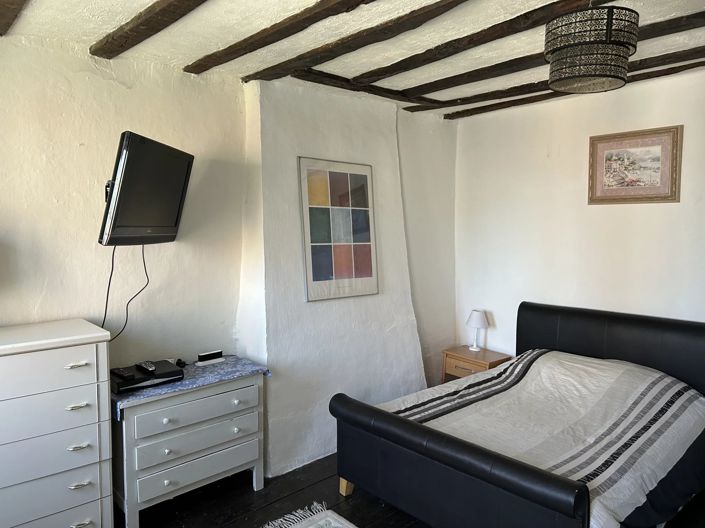 Image No.10-4 Bed House for sale