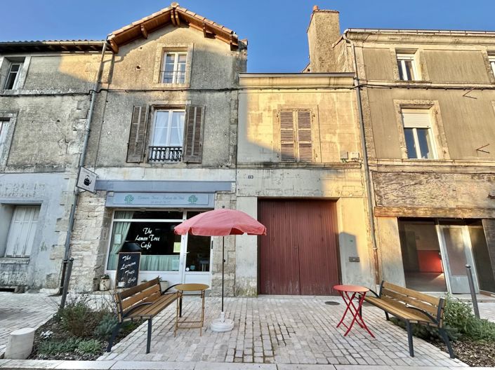 Image No.1-3 Bed House for sale