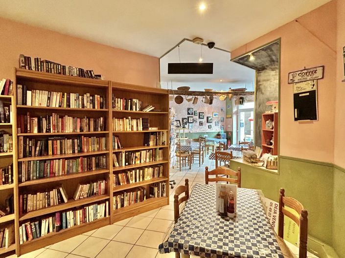 Image No.5-3 Bed House for sale